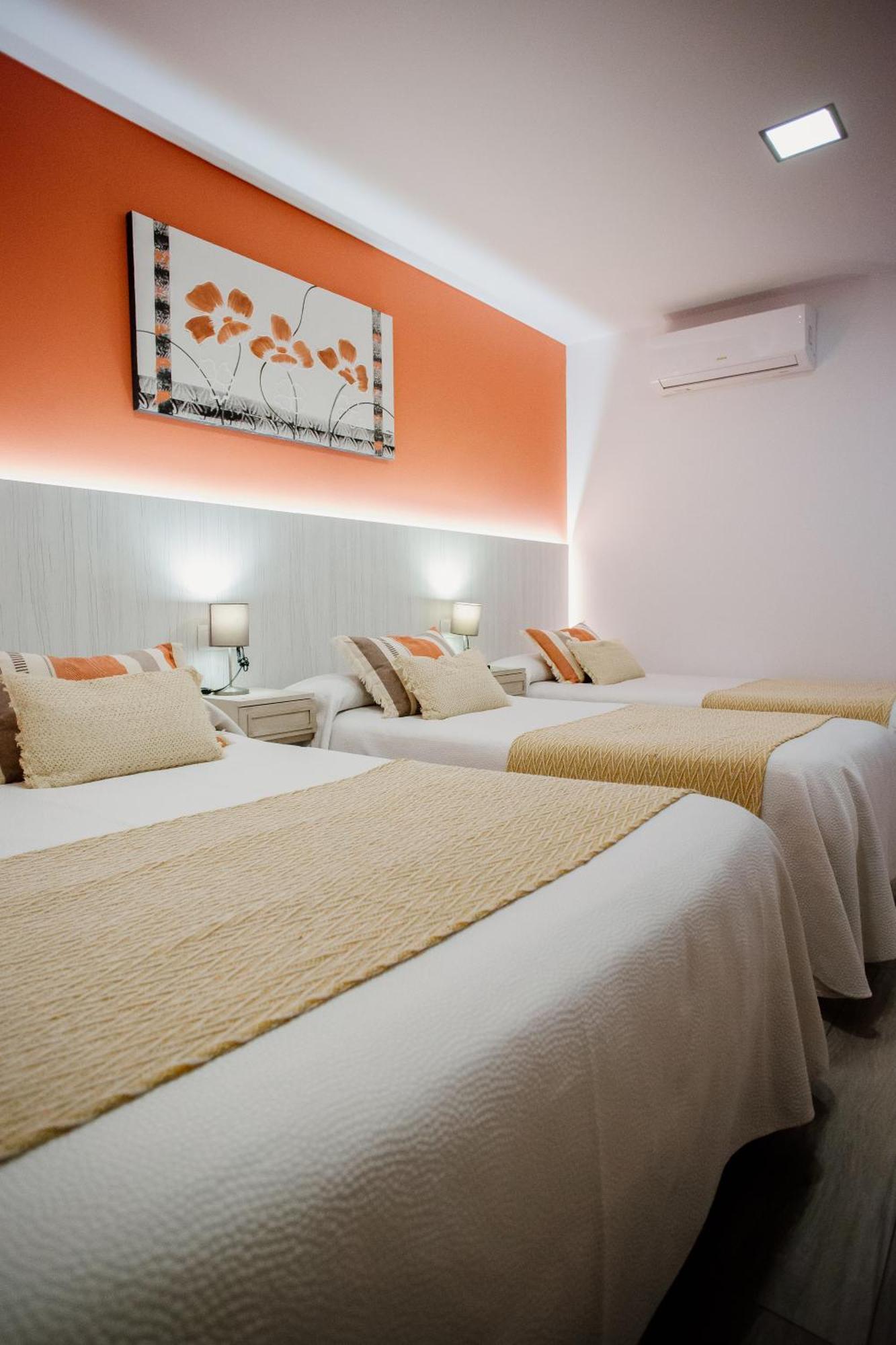Apartamentos Turisticos Mastil 16 P2 Малага Екстер'єр фото